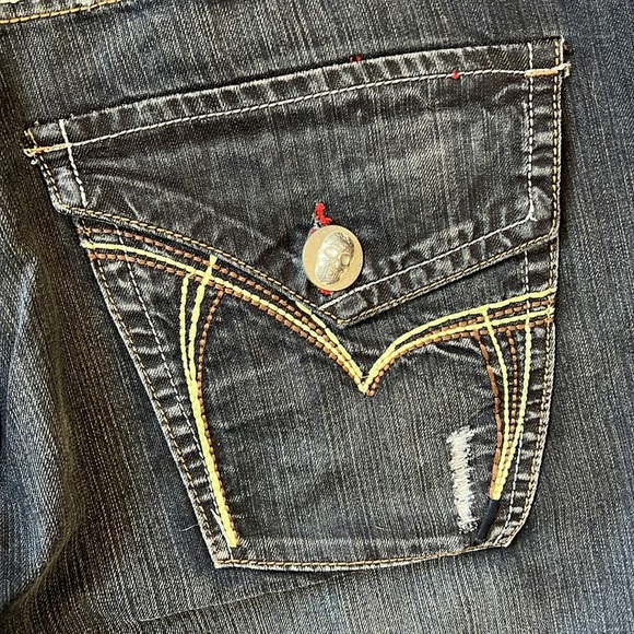 Y2K Laguna Beach Distressed Jeans Dark Blue Flap Pockets Embroidered Skull 38x31 - Picture 16 of 16